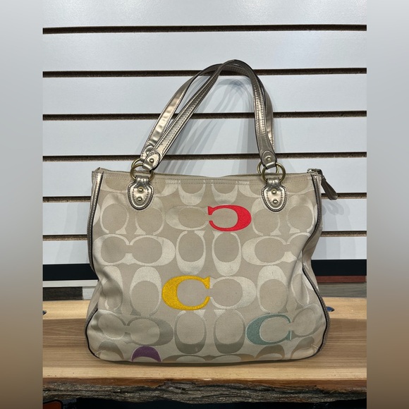 Coach Poppy “Pop-C” Graffiti Glam tote - Picture 2 of 13